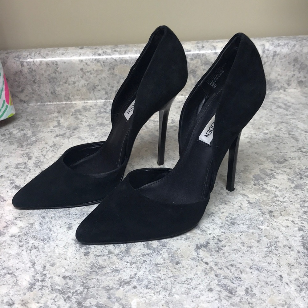 Steve Madden Blake Suede Heels